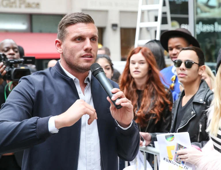 Chris Distefano spending time with his partner Jazzy Canuelas and children, showing family bonding